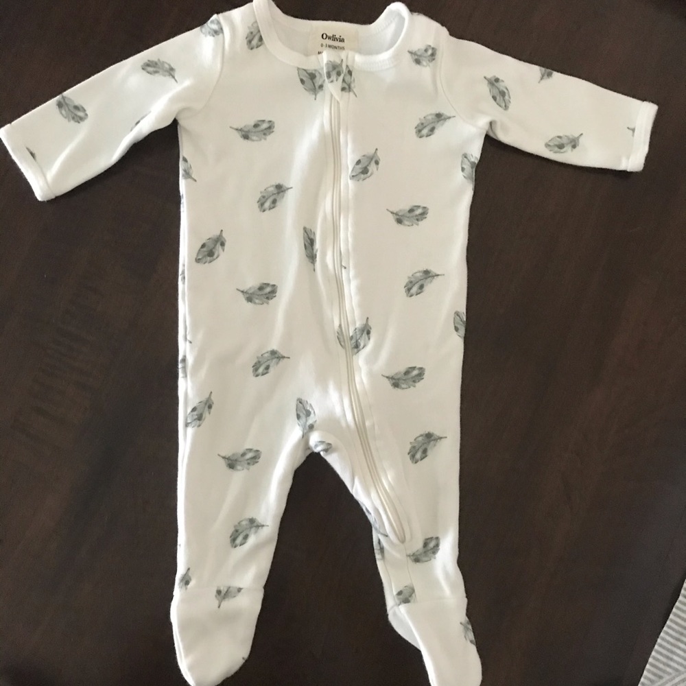 Owlivia Organic Feather 0-3 Month Zippered Pajama